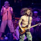 El guitarrista y estrella del rock duro falleci&oacute; el 6 de octubre a los 65 a&ntilde;os v&iacute;ctima de un c&aacute;ncer de garganta contra el que llevaba cerca de una d&eacute;cada batallando.