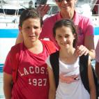 La infanta Elena junto a su hermano Froil&aacute;n y su madre la infanta Elena en Mallorca en el verano de 2013.