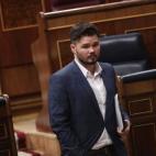 Gabriel Rufi&aacute;n logra el &eacute;xito inmediato con tres l&iacute;neas sobre la comparecencia de Diaz Ayuso: &ldquo;Si es usted pobre puede ir a apostar pero no puede ir a ver a su madre. Comunidad de Madrid&rdquo;.