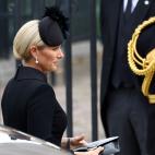 Zara Tindall, hija de la princesa Ana, llega al servicio religioso para despedir a su abuela.