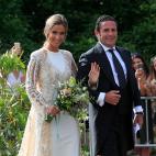 Mar&iacute;a Pombo llega a su boda.