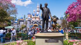Vivieron 15 años ocultos en Disneyland como 'okupas' sin que nadie se percatara: 120 metros cuadrados en la 'Casa de los Papas'