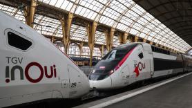 Regresa a casa del trabajo y recibe una multa de 60 euros por rozar un asiento del tren