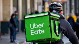 Un español que trabaja en Uber en Australia incluso se santigua al ver lo que le piden los clientes