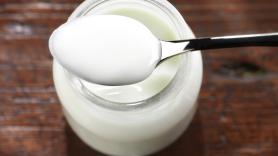Descubren una conexión insólita entre el consumo de este yogur y el cáncer más frecuente en España