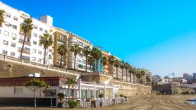 Ceuta prohíbe fumar en sus tres playas principales