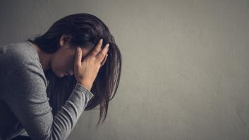 ¿Cómo puedo apoyar a un ser querido que sufre de una enfermedad mental?