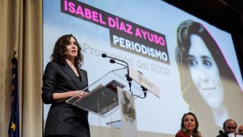 Un asesor de Almeida, en WhatsApp: "Ayuda (...) pide Ayuso que nos acerquemos a la UCM para el tema de las elecciones"
