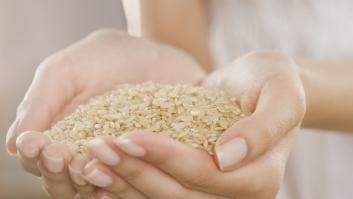 El truco para reducir a la mitad las calorías del arroz