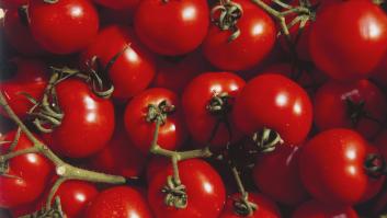 Los médicos piden dejar de comer la fruta que actúa contra tu organismo a partir de los 50 años
