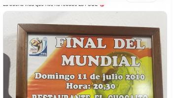 El cartel de un bar de 2010 arrasa en pleno 2025: los precios de entonces son para echarse a llorar