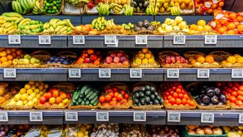 Es supersaludable y llena las mesas de los españoles en verano, pero no debes comer más de 30 gramos al día de esta fruta