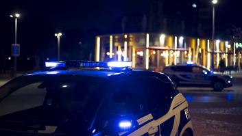 La Policía de Madrid asegura que la niña arrollada por el coche de su director se cayó antes