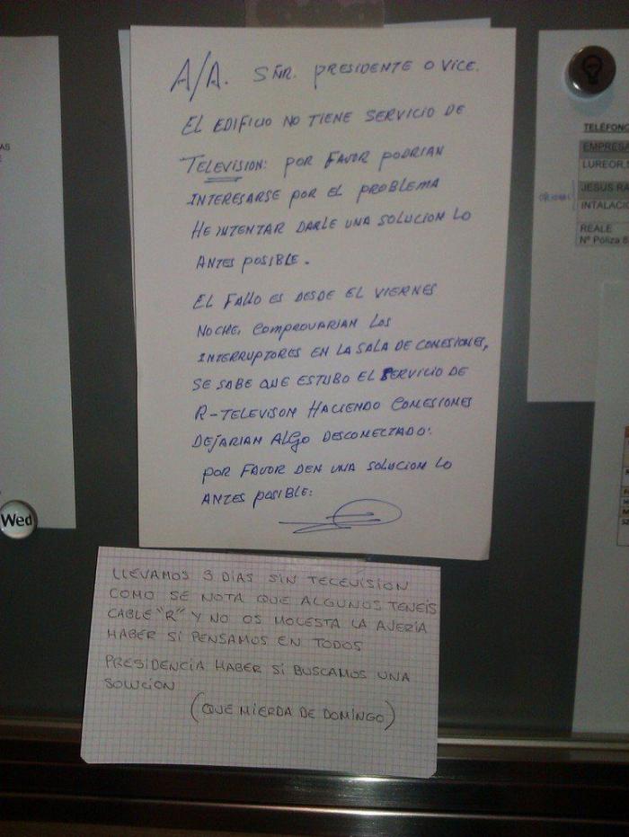 Comparte un cartel que ofrece "clases de yoga gratis" y tarda poco en hacerse viral