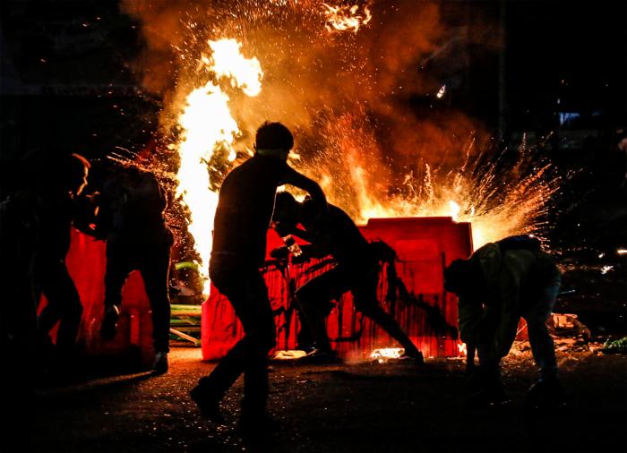 La violencia policial se descontrola en Colombia y suma al menos 19 muertos y 800 heridos