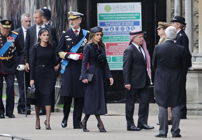 Qué hacía la actriz Sandra Oh, de 'Anatomía de Grey', en el funeral de la reina Isabel II