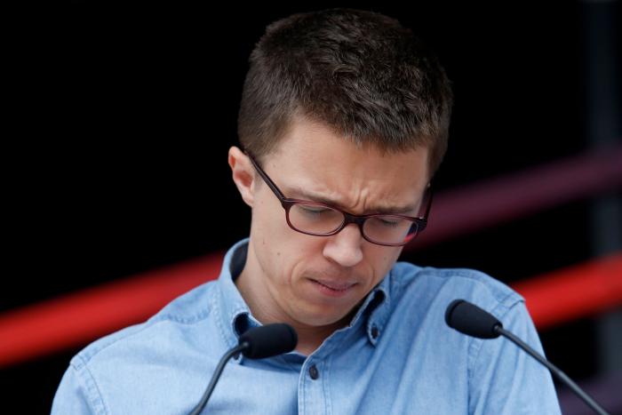 Errejón defiende a su padre tras esta acusación realizada por 'El Mundo'