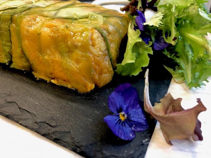 Recetas fáciles: pollo a la cerveza con ciruelas