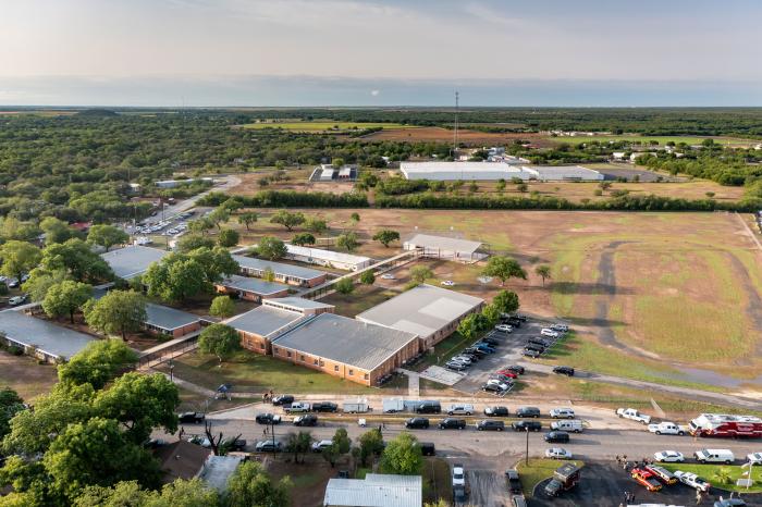 Una escuela de Florida sortea rifles y pistolas entre alumnos y profesores