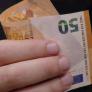 El Banco de España lo avisa : si tienes un billete de 50 euros como este, mal asunto